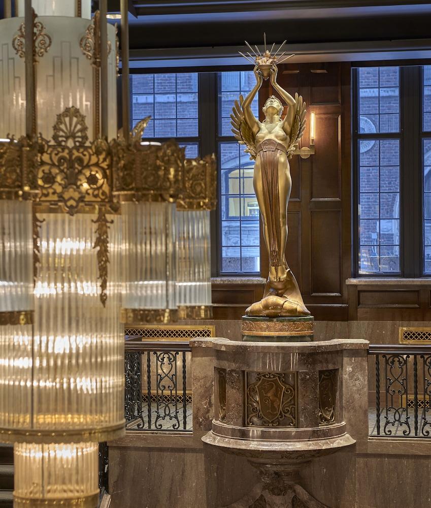Hotel Phillips Kansas City, Curio Collection By Hilton Екстериор снимка