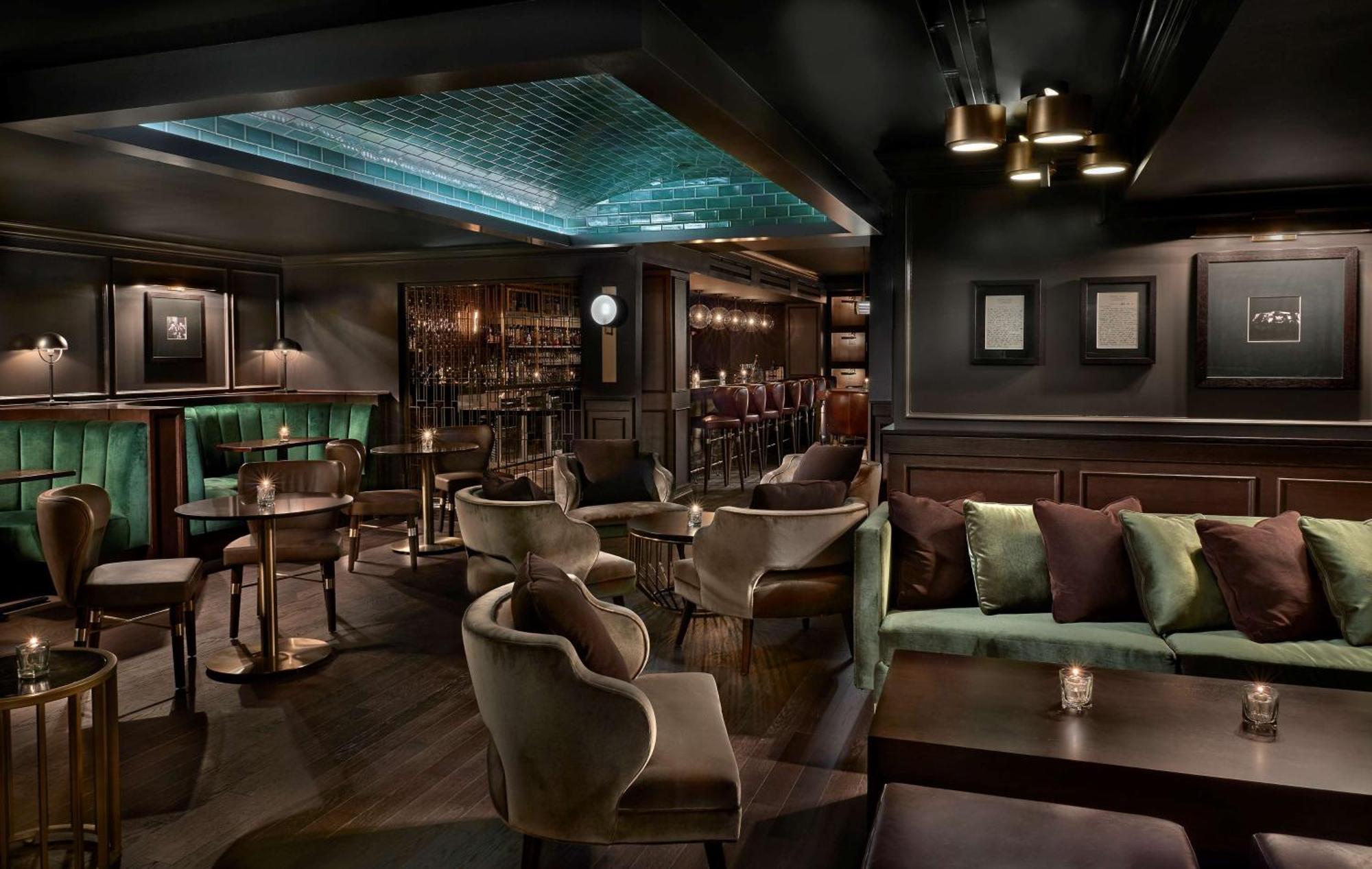 Hotel Phillips Kansas City, Curio Collection By Hilton Екстериор снимка
