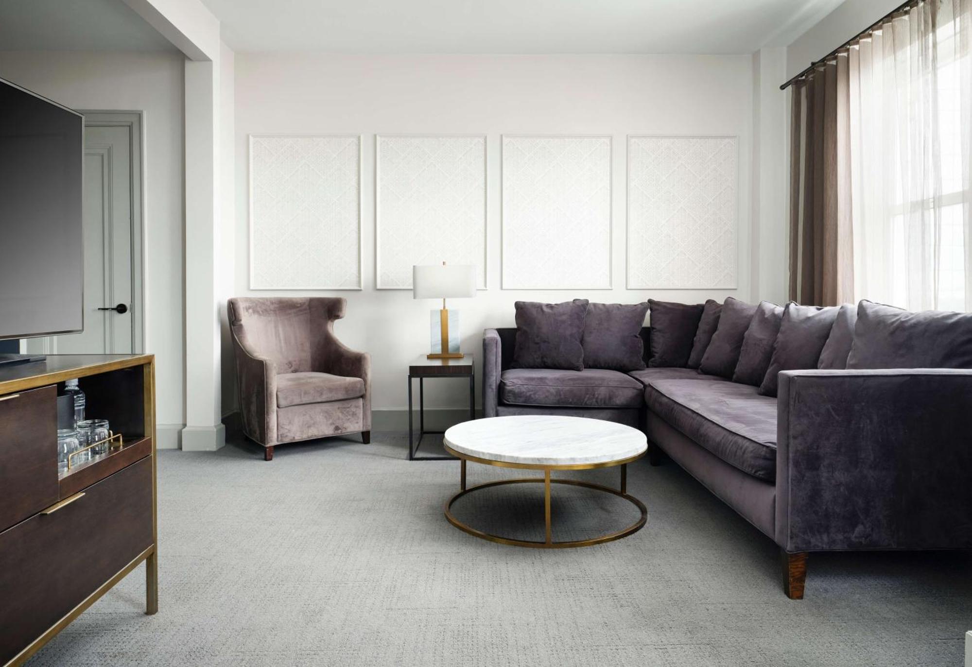 Hotel Phillips Kansas City, Curio Collection By Hilton Екстериор снимка